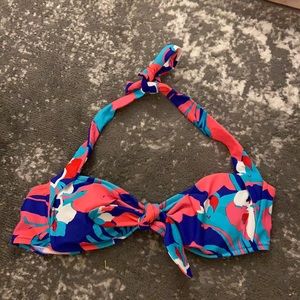 Floral bikini top